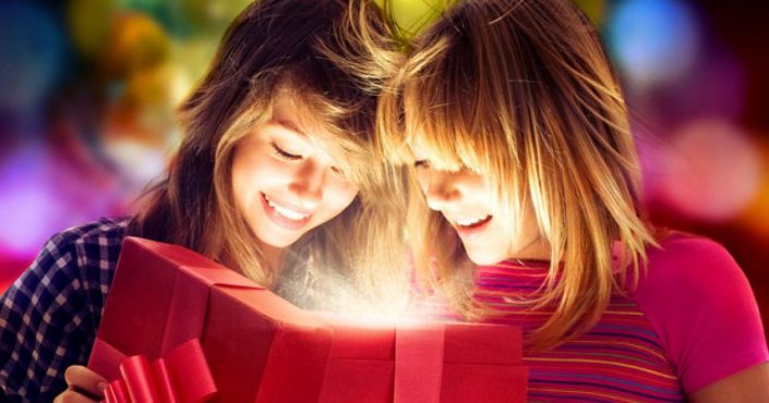 chto_podarit_na_novyj_god_podruge_01